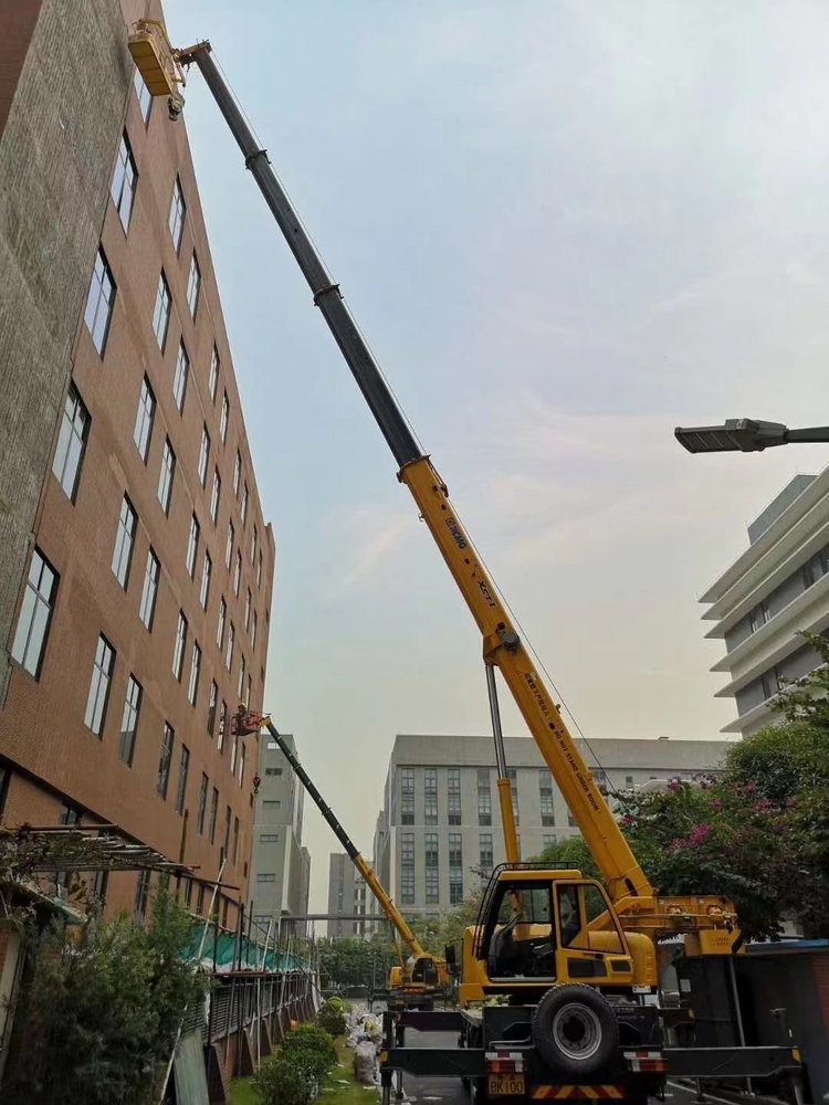 成都汽车吊出租哪家好，选择最靠谱的服务商指南