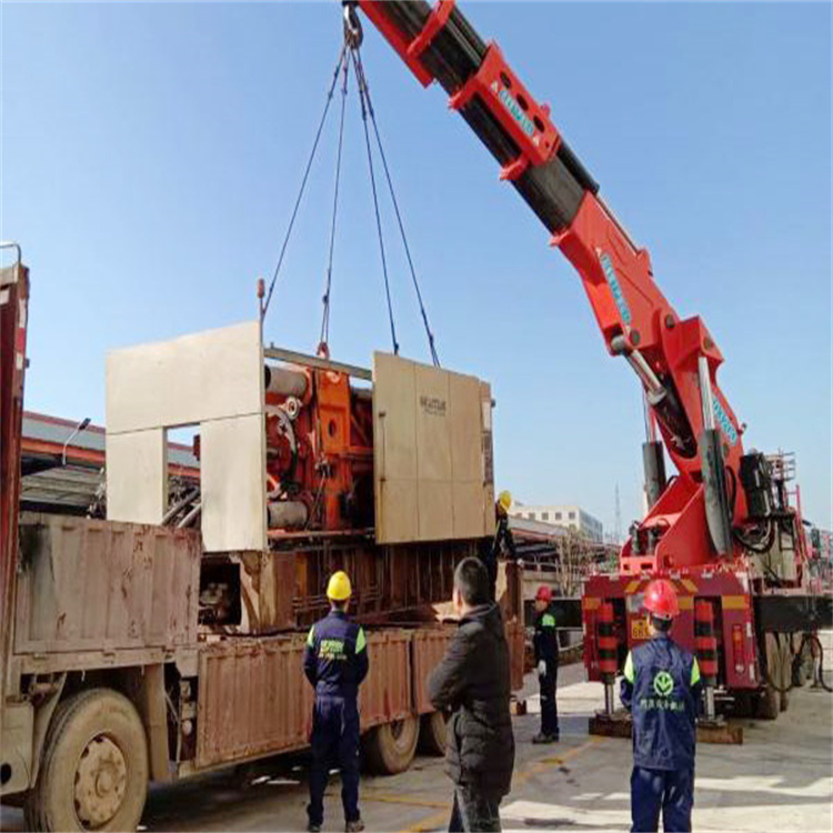 成都折臂随车吊出租