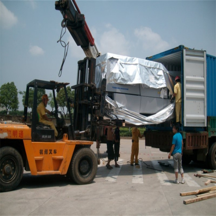 成都随车吊12吨能吊多重